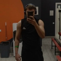 Руслан Рязанов