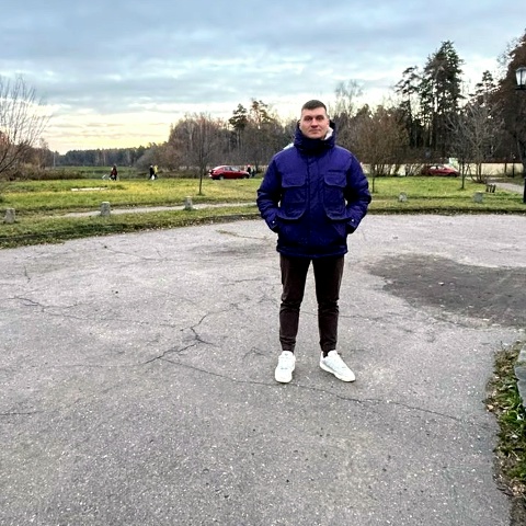 Максим Вахрушин